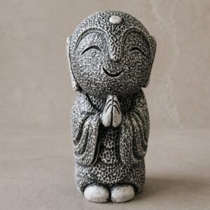 FIGURA JAPONESA JIZO REZANDO PARA EXTERIOR